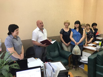 В Волжском районе поздравили социальных работников с профессиональным праздником
